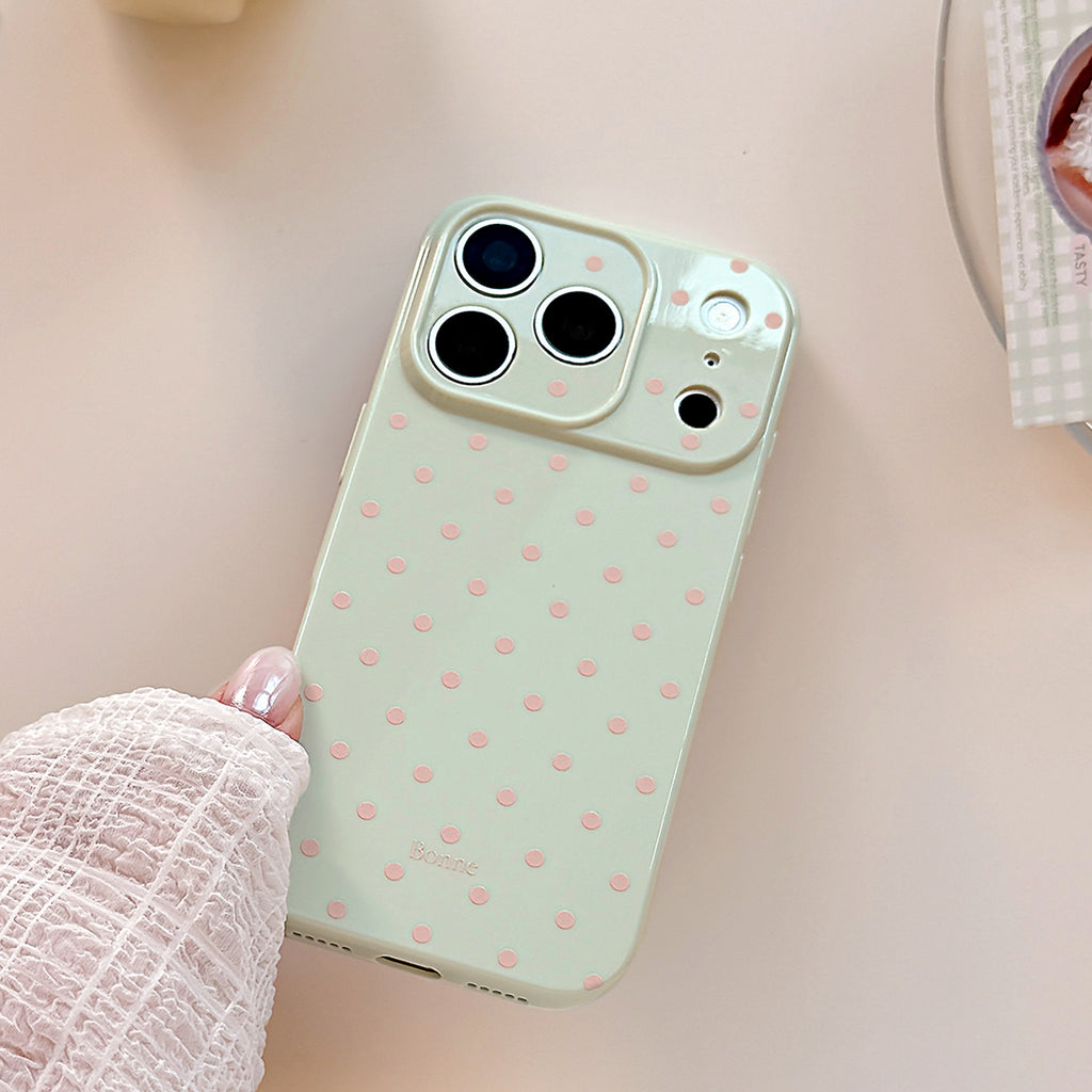 Polka dot phone case